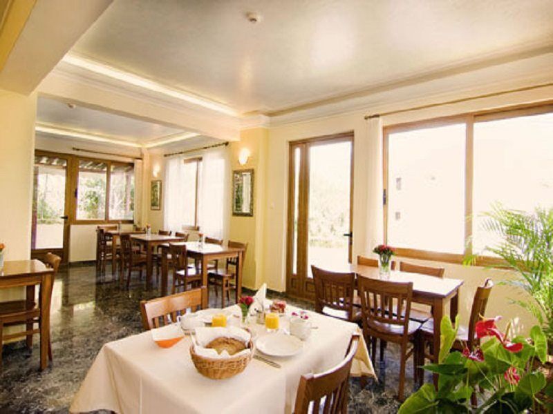 Villa Io à Stoúpa Extérieur photo